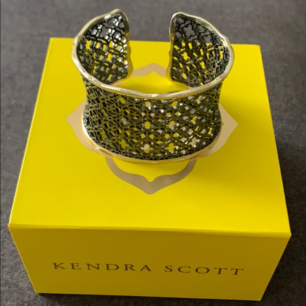 Kendra Scott Black and Gold Cuff